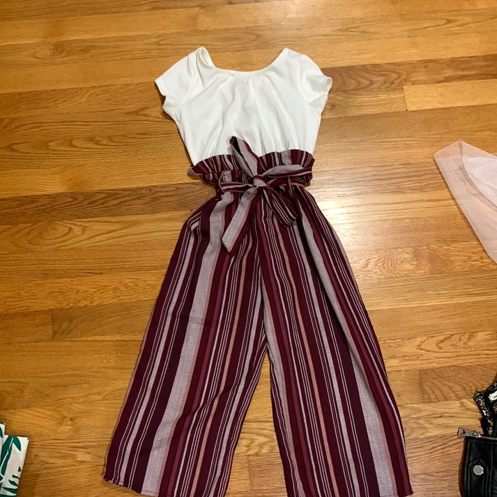 Lot-Multiple items Boho style - multiple items for 20$